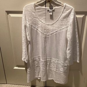 Cute Options lace embellished tunic.
